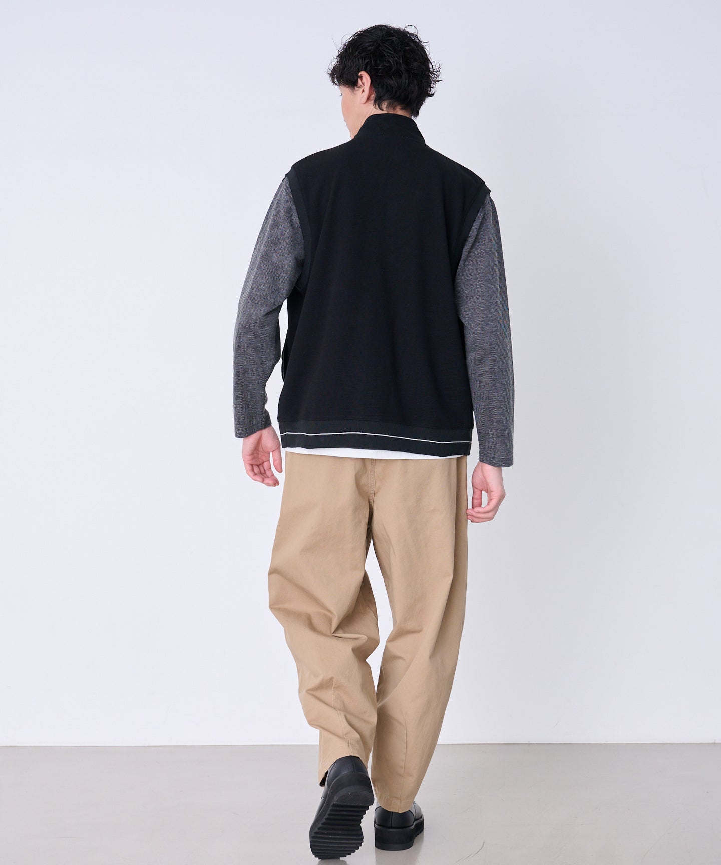 Arnold Palmer サカリバ スタンドフルジップベスト